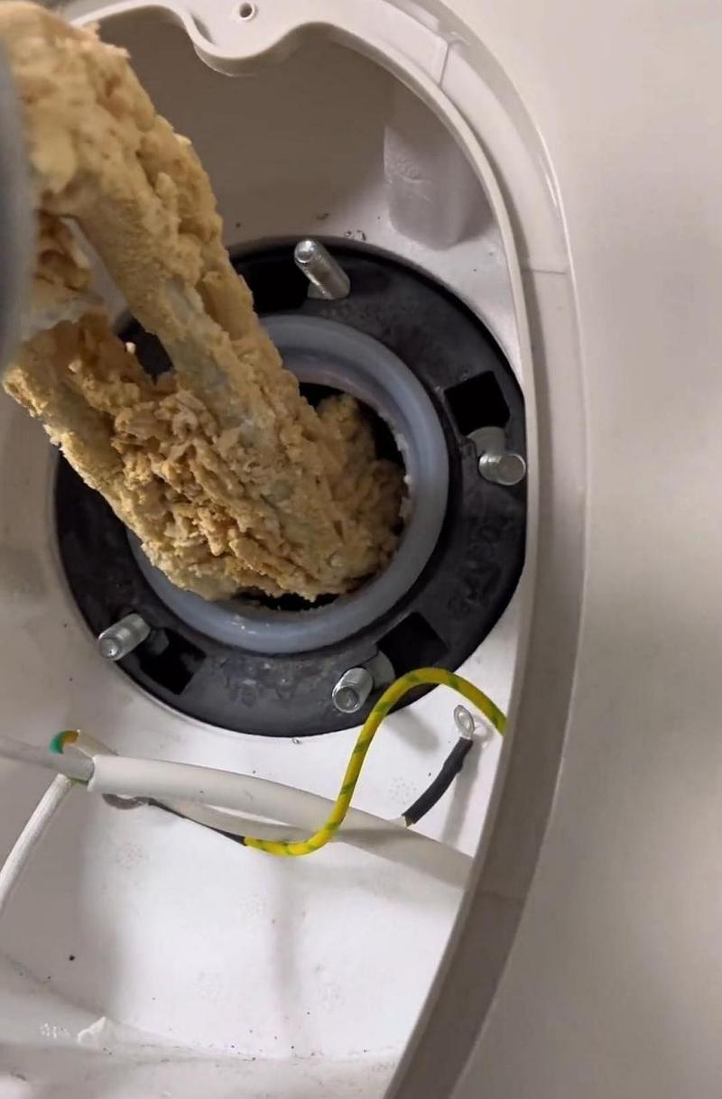 电热水器怎么清洗水垢